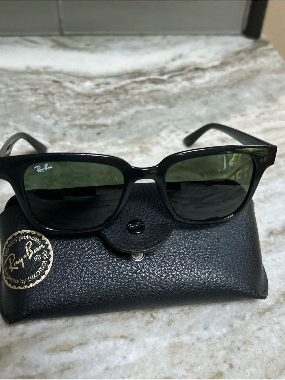 Ray-Ban Italy 4323 601/9A 51-20-150 3P Black With Case Polarized Modern Classic